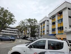 Tampines Street 23 (D18), Shop House #623017031